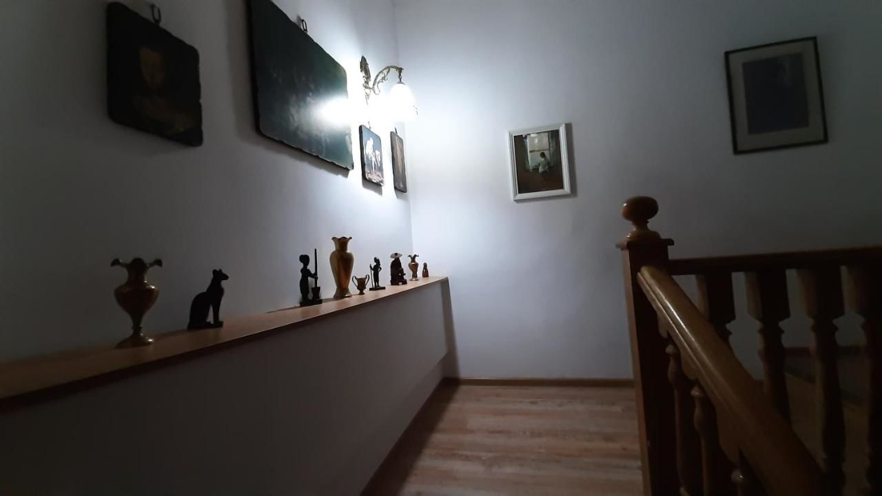 Гостевой дом Art House Kutaisi Кутаиси-4